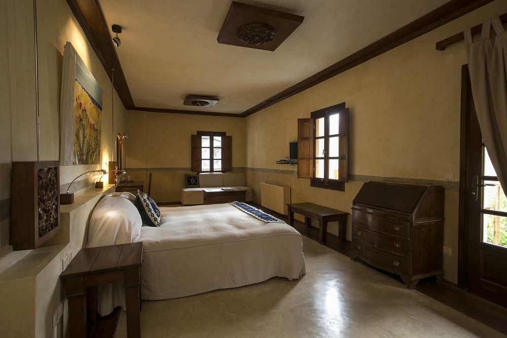 Katogi Averoff Hotel & Winery Metsovo Exterior photo