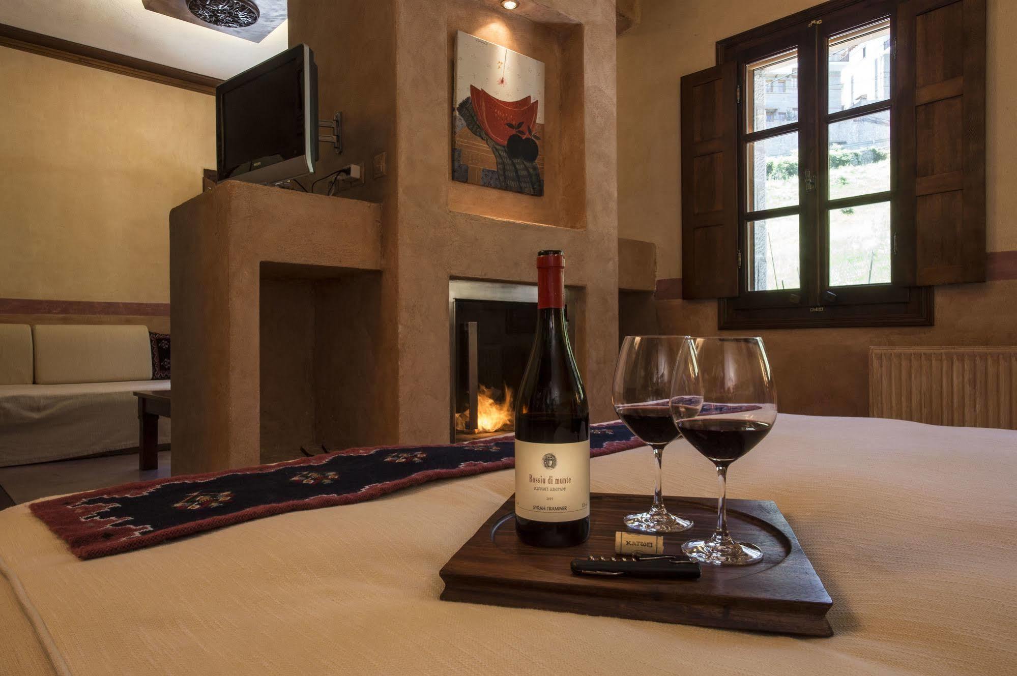 Katogi Averoff Hotel & Winery Metsovo Exterior photo